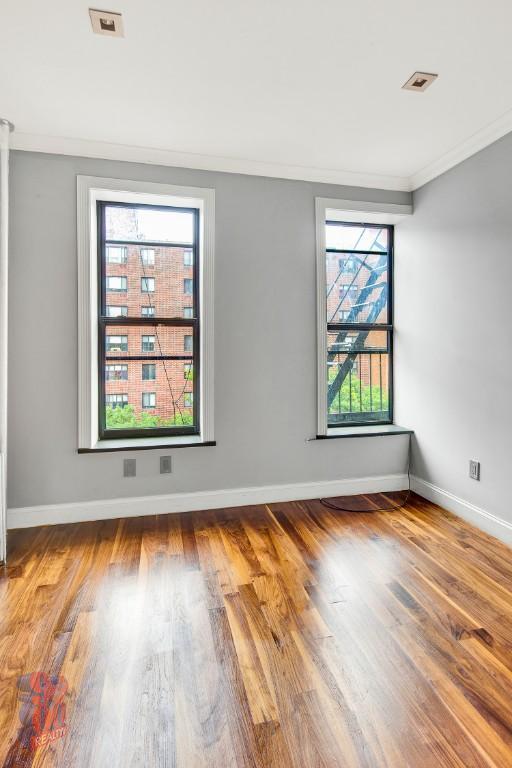 Building Photo - 16 E 116th St Rental