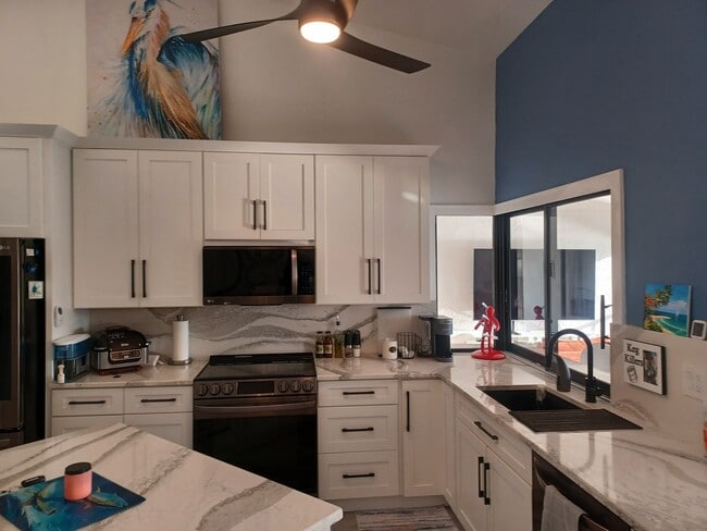 Photo - 5605 SW 12th Ave