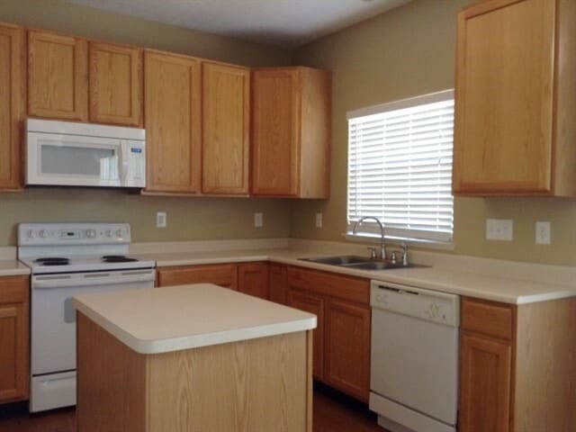 7970 Trinity Shore Cir