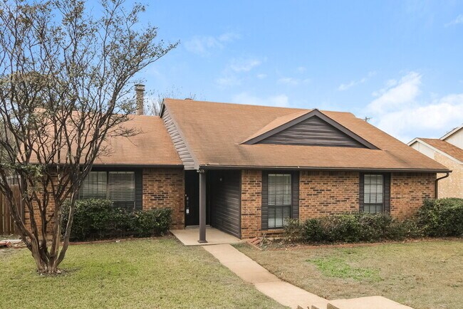 Photo - 428 Matterhorn St