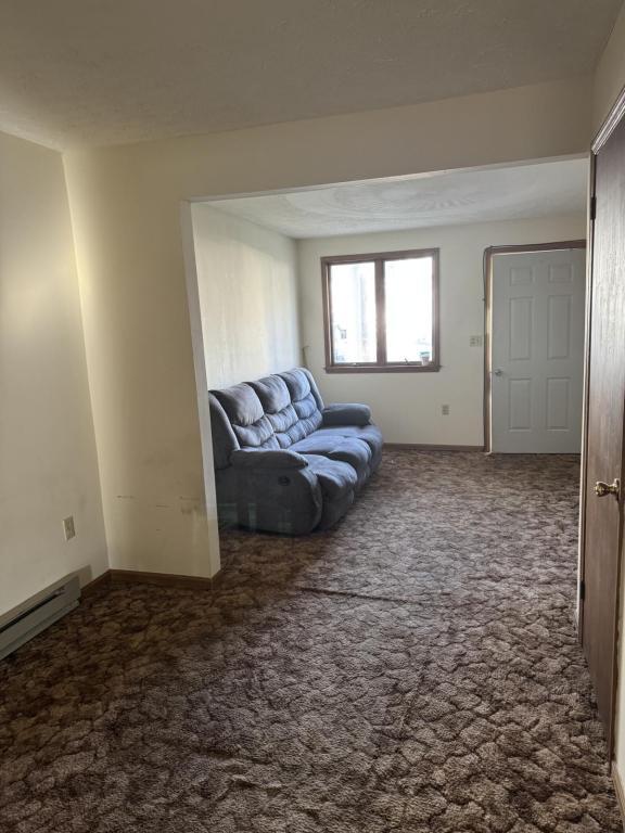 Photo - 173 E Union St