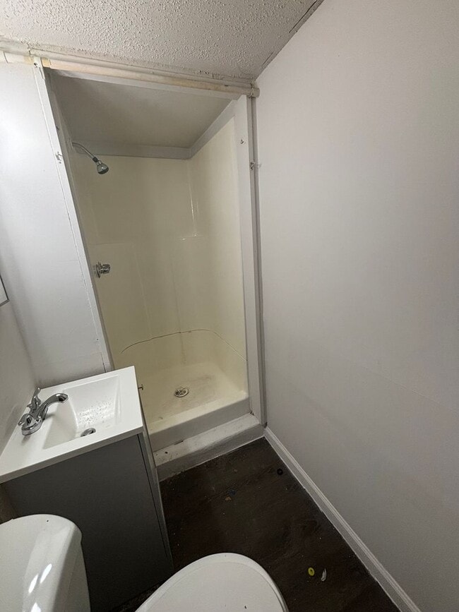 Photo - 1707 SE 24th St