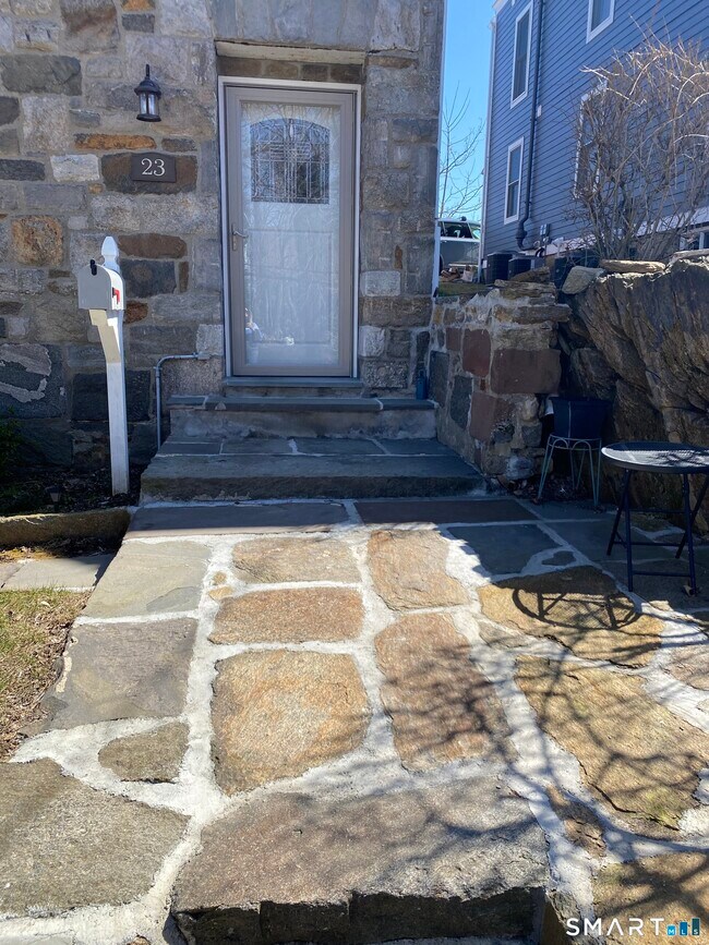 Photo - 23 Locust St