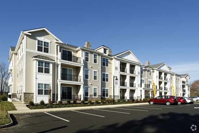 Building Photo - Halstead Place Rental