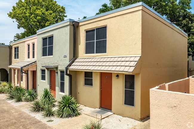 2900 S Fifth St Unit 20