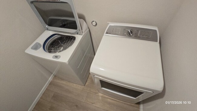 Photo - 1129 Birchwood Dr