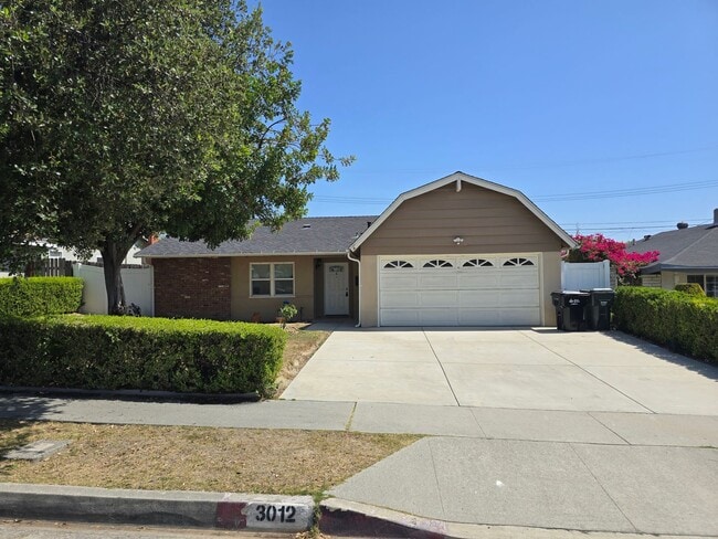 Photo - Beautiful 4 Bedroom Home