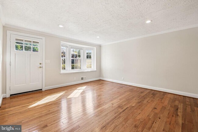 Photo - 110 Brandon Rd