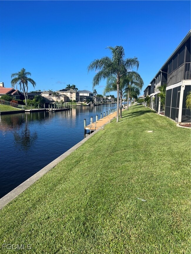 Building Photo - 816 SW 48th Terrace Unit 102