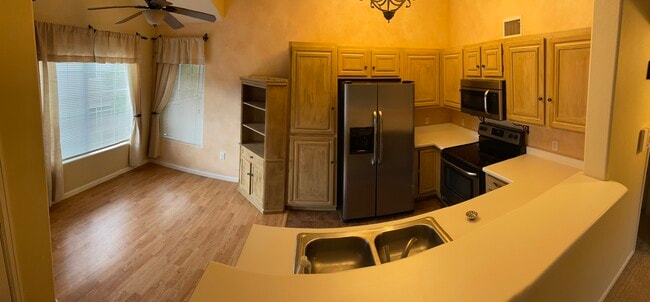 Photo - 1140 Opal St Unit 202