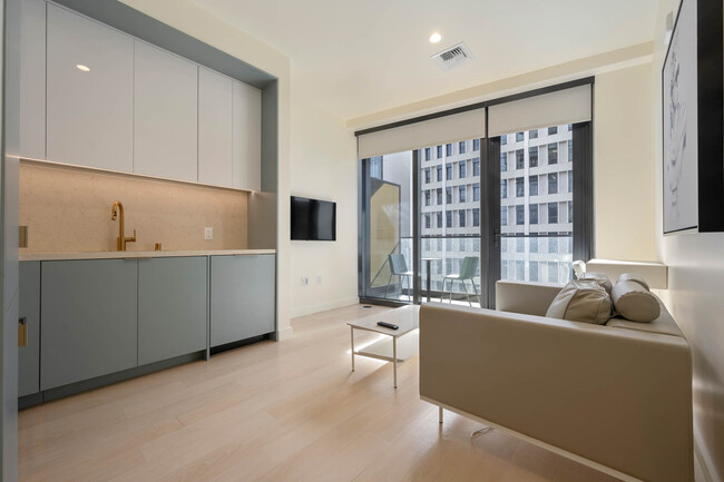 Building Photo - 6401 Wilshire Blvd Rental