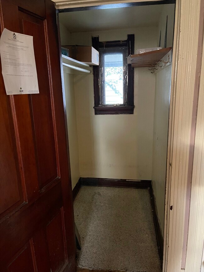 Photo - 924 West Kirkwood Avenue