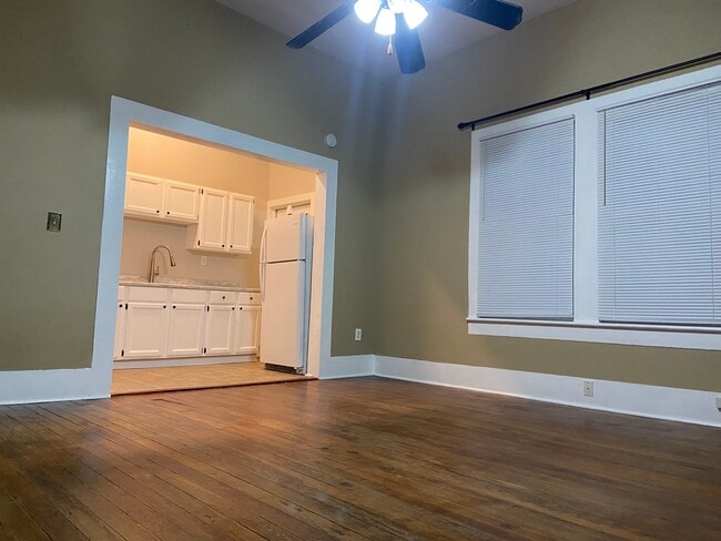 Photo - 510 S 6th St Unit 1