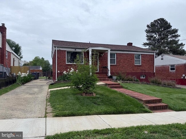 Building Photo - 11807 Rocking Horse Rd