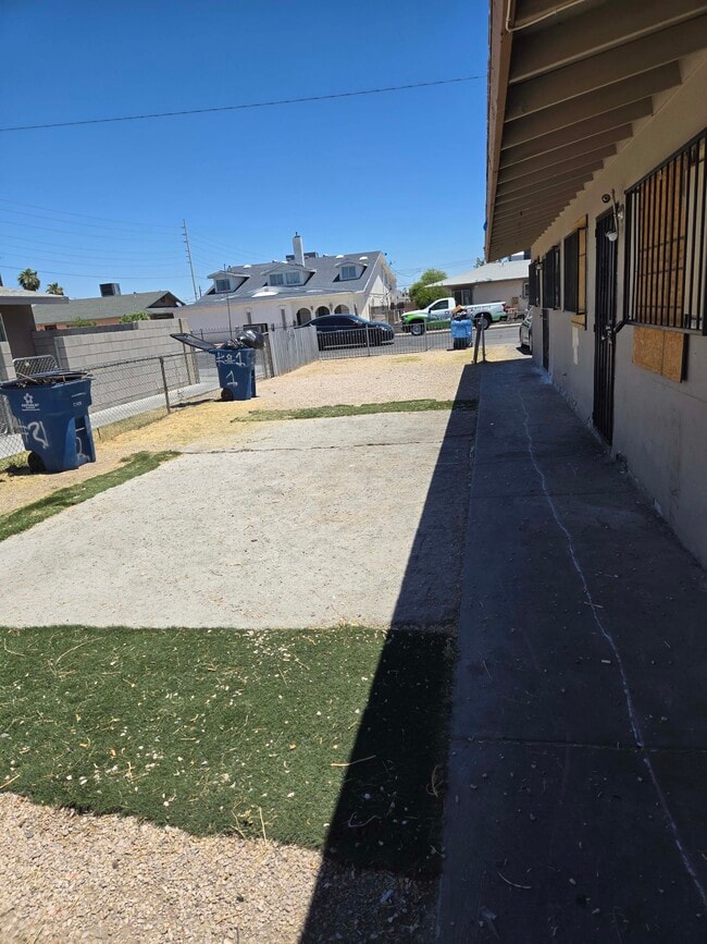 Photo - 2321 Ellis St Unit 3