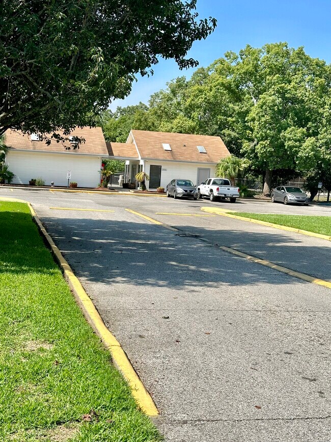 Mimosa Place Apartments Lafayette, LA