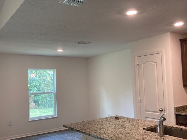 35 Port Royal Dr
