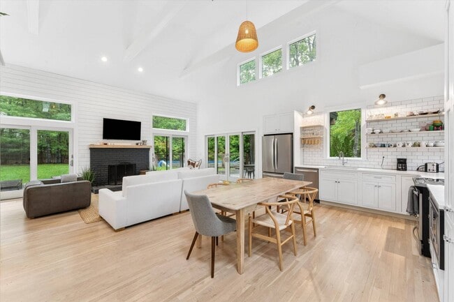 Photo - 42 Partridge Dr