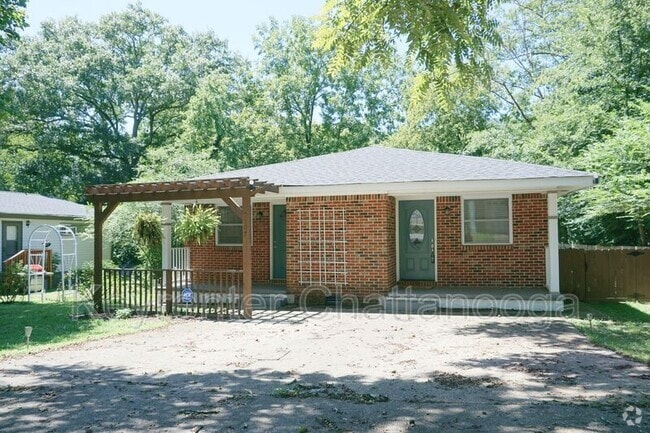 Building Photo - 5105 Lynnwood Ave Rental