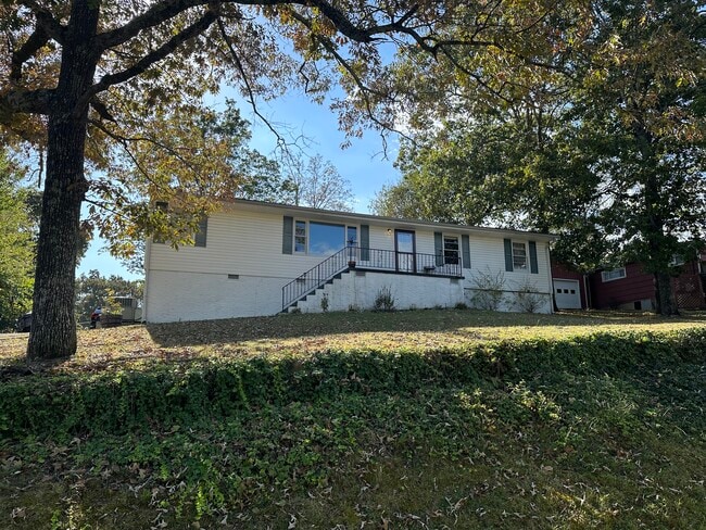 Photo - 3350 Black Oak Cir