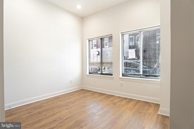 Photo - 653 N Preston St Unit 1