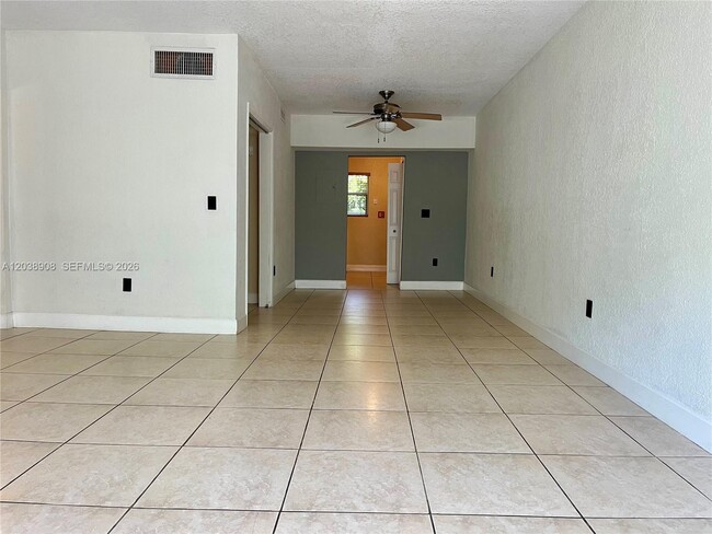 1150 99th St Unit 6