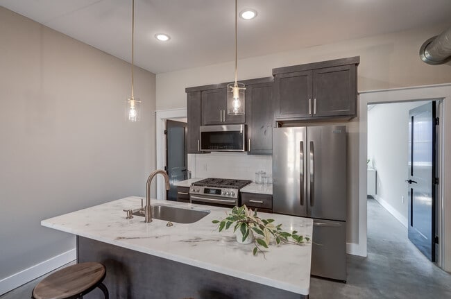 Photo - 1523 W Cary St