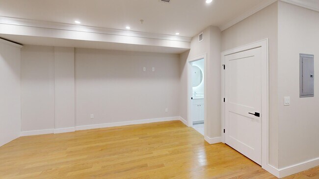 Photo - 230 Tremont St Unit 1