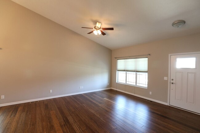 8237 Ryley Ln