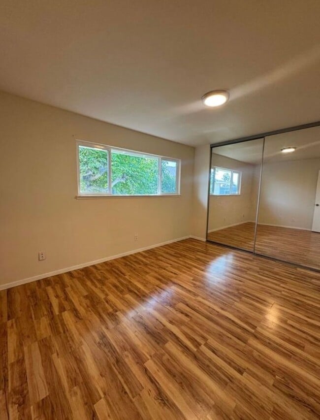 Photo - 455 Plum St Unidad