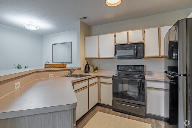 2BD, 2BA - 950SF
