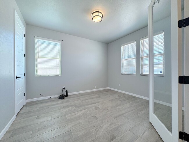 Photo - East El Paso 4 bed Refrig A/C!