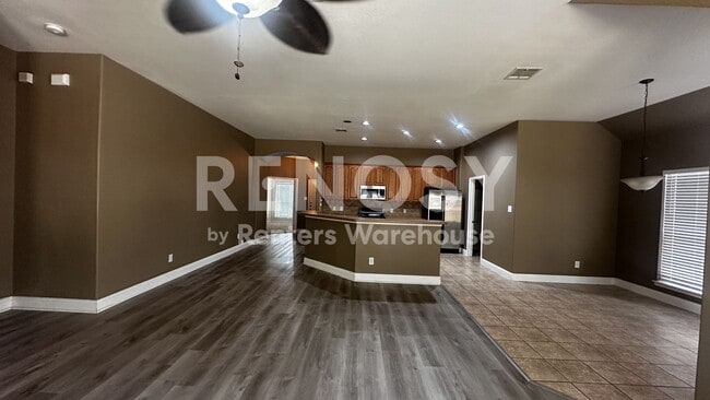 Photo - 1500 Dun Loggin Dr