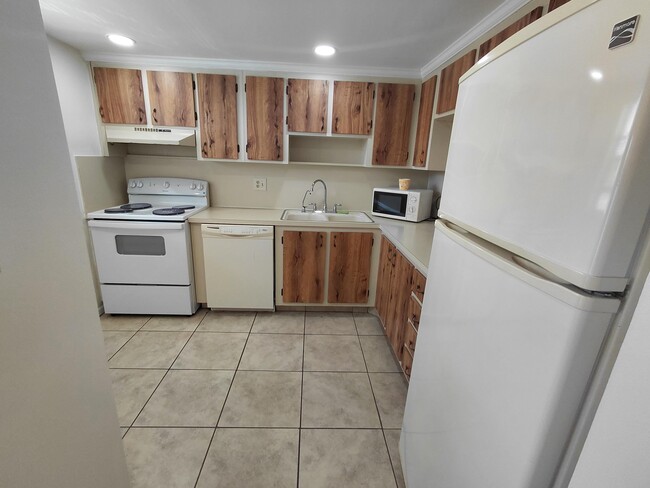 Photo - 6850 Royal Palm Blvd Unit 211g