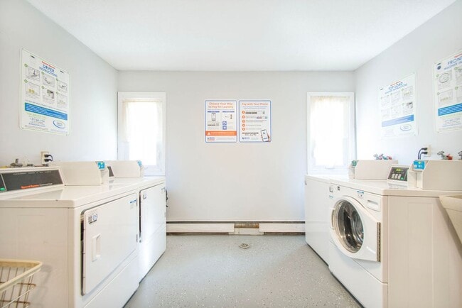 Photo - Bay Pointe Apartments