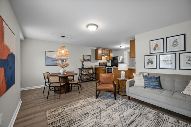 Azalea Gardens Apartments