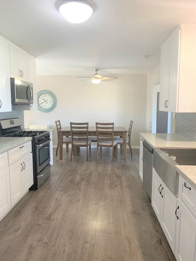 Photo - COMING SOON!! ***BEAUTIFUL 3 BEDROOM 2 BATH AVAILABLE IN SAN DIEGO***