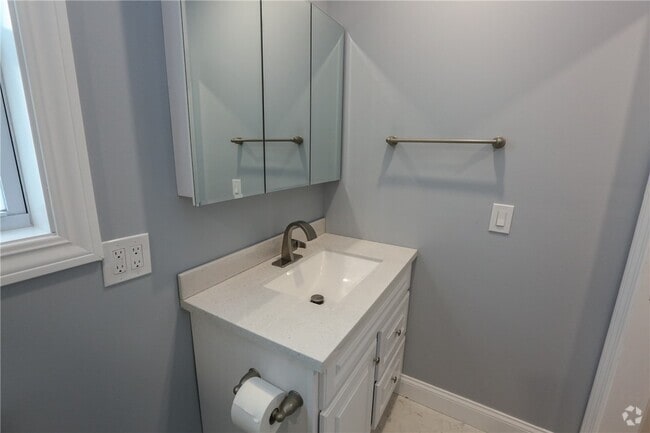 Building Photo - 161 Atlantic Ave Rental