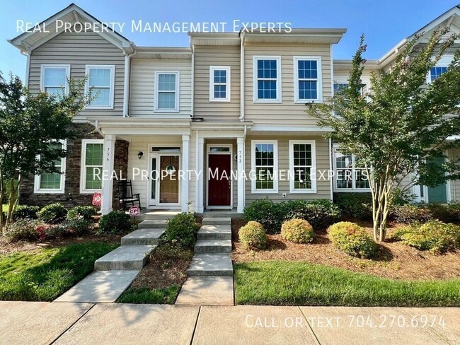 Photo - 752 River Park Road Townhome
