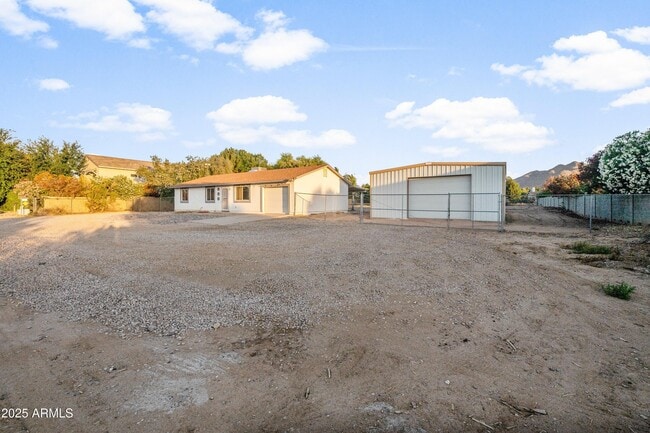 Photo - 17707 E Karsten Dr