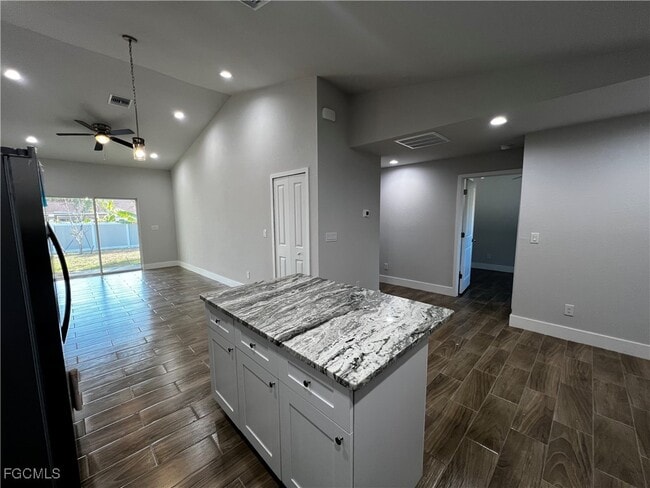 Photo - 1106 Cape Coral Pkwy W