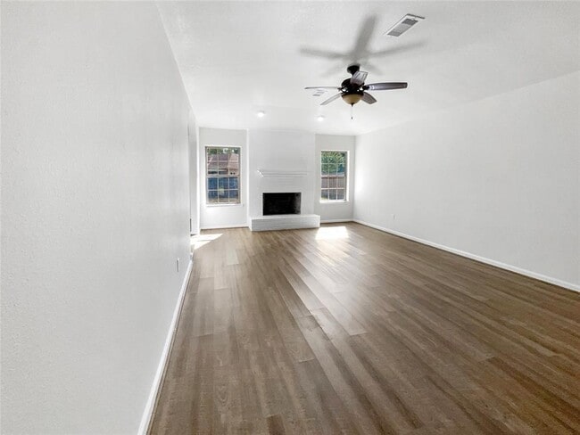 Photo - 16126 Spinnaker Dr