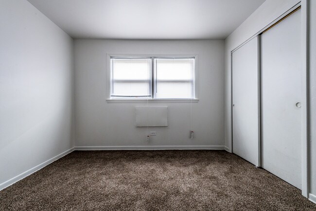 Photo - 8851 S Cottage Grove Ave