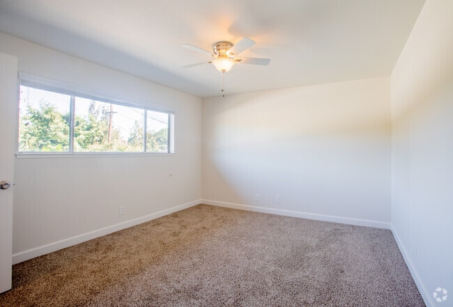 1BR, 1BA - 695 -815SF - Blossom Hill Terrace Apartments