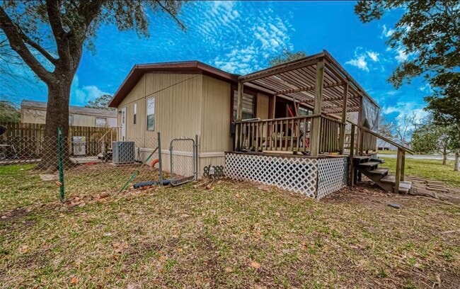 Photo - 1201 Pampas Ln