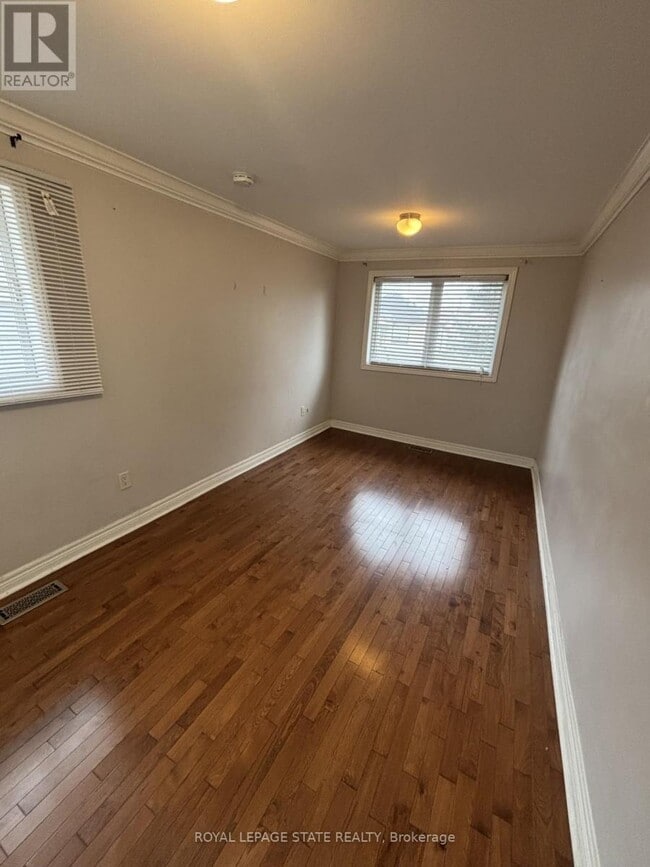 Photo - 205 Ivon Ave