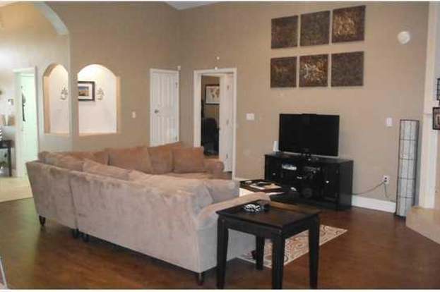 Photo - 2039 Fountainview Dr