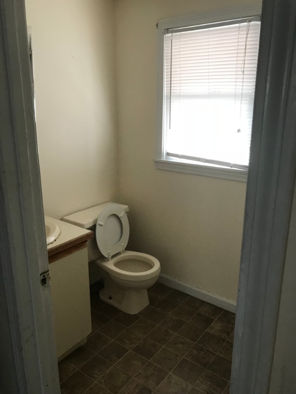 Photo - 107 University Ave Unit 2