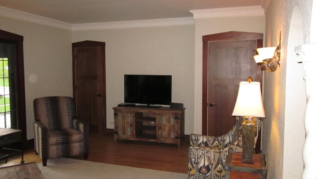 Photo - 2719 N Avondale Blvd