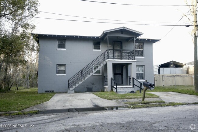 Building Photo - 1955 W 44th St Rental